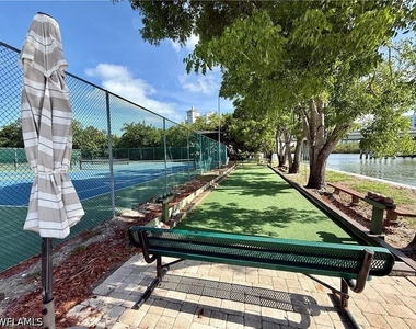 11118 Gulf Shore Drive - Photo Thumbnail 21