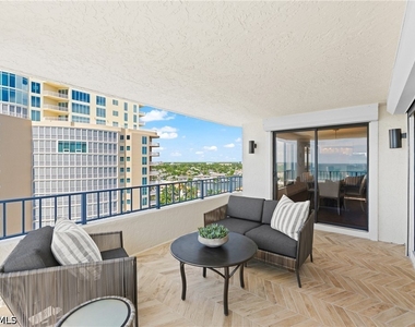4451 Gulf Shore Boulevard N - Photo Thumbnail 20