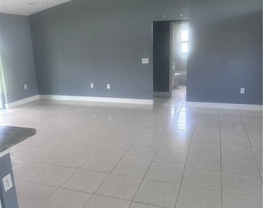 4001 1st Street Sw - Photo Thumbnail 1