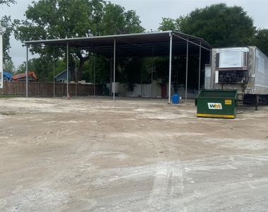 7615 Bonita Street - Photo Thumbnail 2