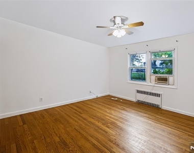 111 Paterson - Photo Thumbnail 14
