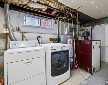 111 Paterson - Photo Thumbnail 16