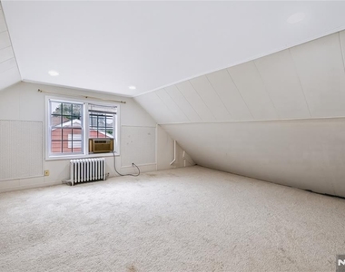 111 Paterson - Photo Thumbnail 2