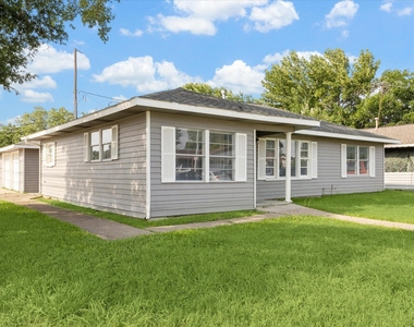 2101 Norman Street - Photo Thumbnail 5