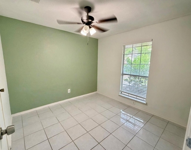 13715 Flagstone Drive - Photo Thumbnail 6