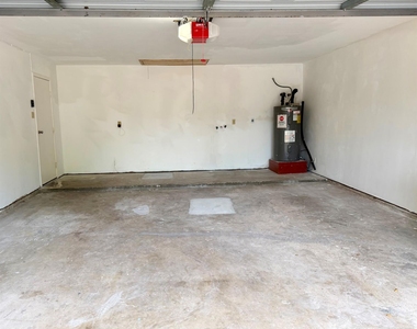 13715 Flagstone Drive - Photo Thumbnail 15