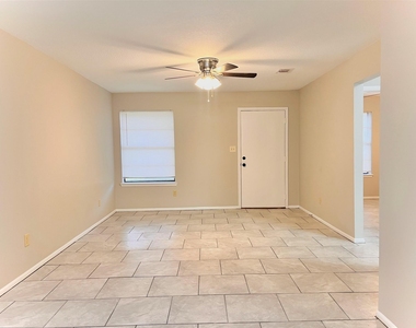 2100 Austin Street - Photo Thumbnail 13