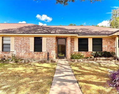 2100 Austin Street - Photo Thumbnail 30
