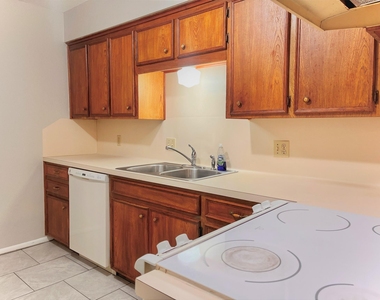 2100 Austin Street - Photo Thumbnail 9