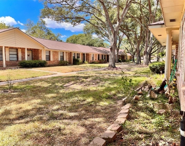 2100 Austin Street - Photo Thumbnail 31