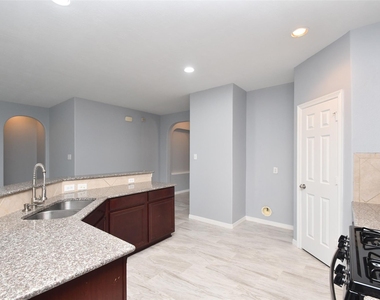 3730 Rocky Ledge Lane - Photo Thumbnail 16