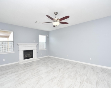 3730 Rocky Ledge Lane - Photo Thumbnail 5