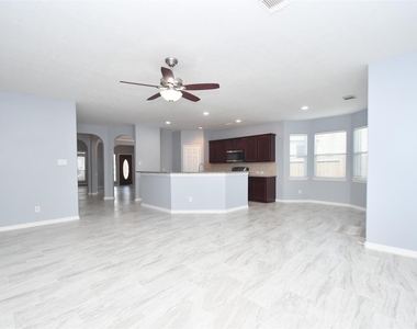 3730 Rocky Ledge Lane - Photo Thumbnail 10