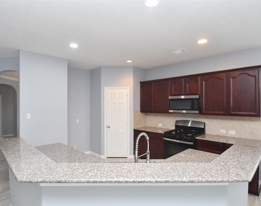 3730 Rocky Ledge Lane - Photo Thumbnail 11
