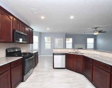 3730 Rocky Ledge Lane - Photo Thumbnail 14