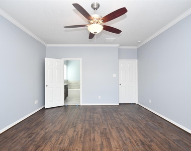 3730 Rocky Ledge Lane - Photo Thumbnail 24