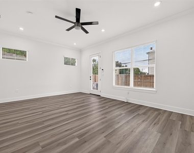 6723 Burkett Street - Photo Thumbnail 3