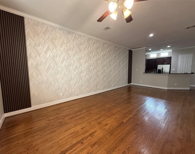2010 Rosedale Street - Photo Thumbnail 17