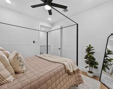 316 Walthall - Photo Thumbnail 18