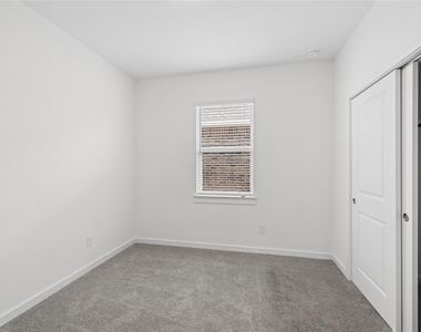 8434 Tranquil Bay Court - Photo Thumbnail 6