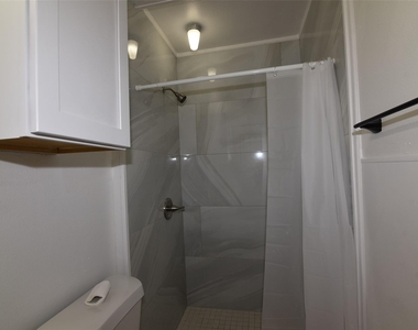 6414 Grape Street - Photo Thumbnail 12