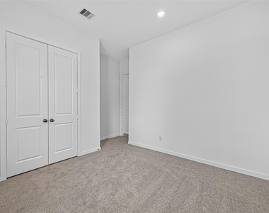 11119 Poplar Tree Dr - Photo Thumbnail 34