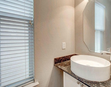 5729 Kiam Street - Photo Thumbnail 20