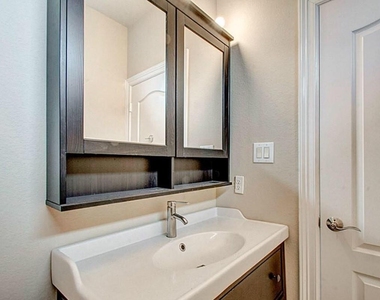 5729 Kiam Street - Photo Thumbnail 12