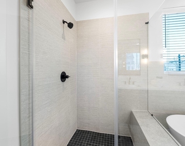 3415 Baer Street - Photo Thumbnail 12