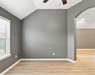 12417 Berberry Drive - Photo Thumbnail 3