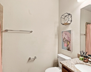 12417 Berberry Drive - Photo Thumbnail 4