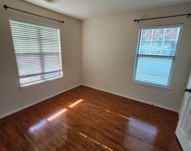 13122 Stratford Skies Lane - Photo Thumbnail 20