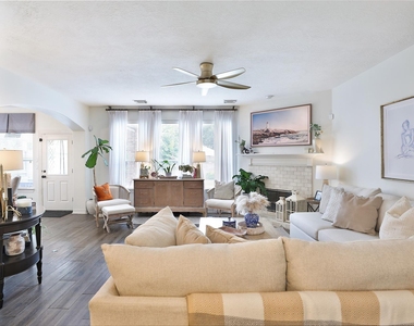 3102 Palm Harbour Drive - Photo Thumbnail 7