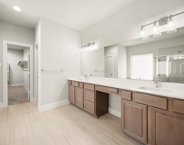 3018 Native Spring Drive - Photo Thumbnail 15