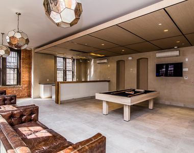 215 Richardson St - Photo Thumbnail 17