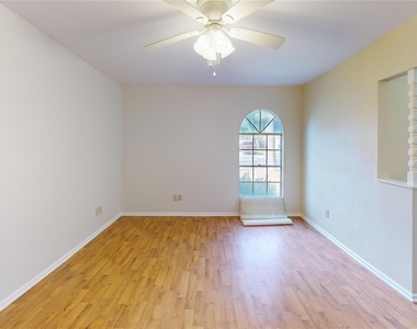 413 Elm Drive - Photo Thumbnail 15