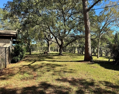 413 Elm Drive - Photo Thumbnail 27