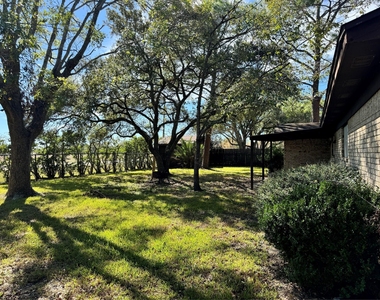 413 Elm Drive - Photo Thumbnail 28