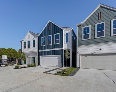 7712 Johanna Park Drive - Photo Thumbnail 26