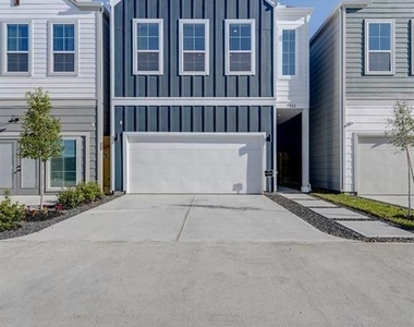7712 Johanna Park Drive - Photo Thumbnail 28