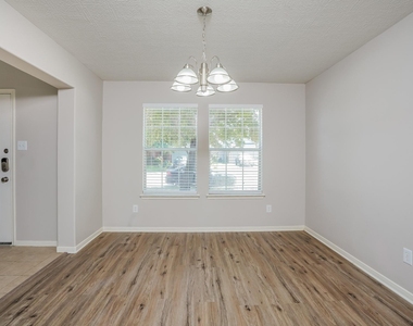 21719 Texian Court - Photo Thumbnail 3