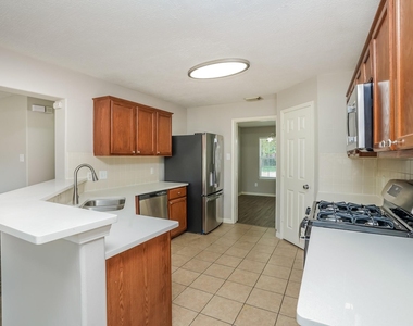 21719 Texian Court - Photo Thumbnail 5