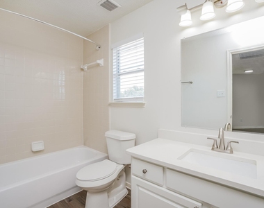 21719 Texian Court - Photo Thumbnail 12