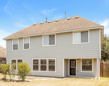 21719 Texian Court - Photo Thumbnail 14
