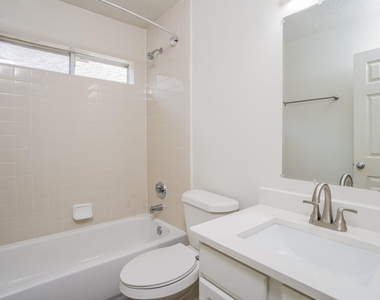 21719 Texian Court - Photo Thumbnail 11