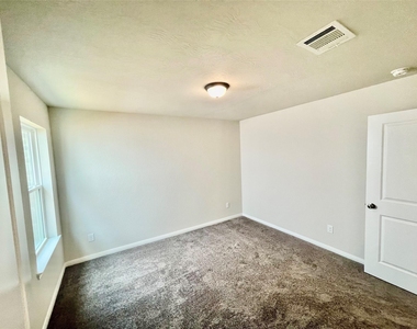 2671 Sagedale Drive - Photo Thumbnail 11