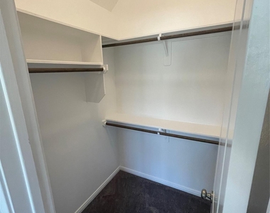 2671 Sagedale Drive - Photo Thumbnail 12