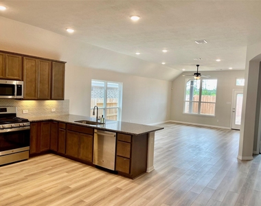 2671 Sagedale Drive - Photo Thumbnail 3
