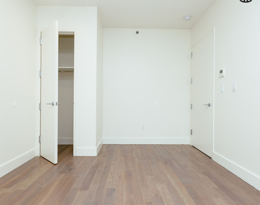 1068 Fulton St - Photo Thumbnail 10