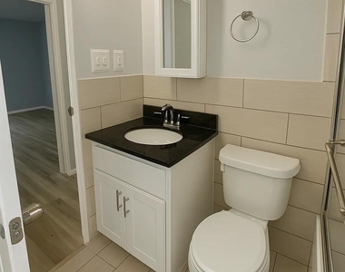3314 N Macgregor - Photo Thumbnail 6